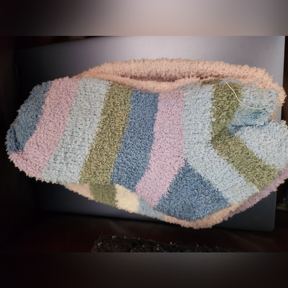 Fluffy socks - Picture 3 of 3